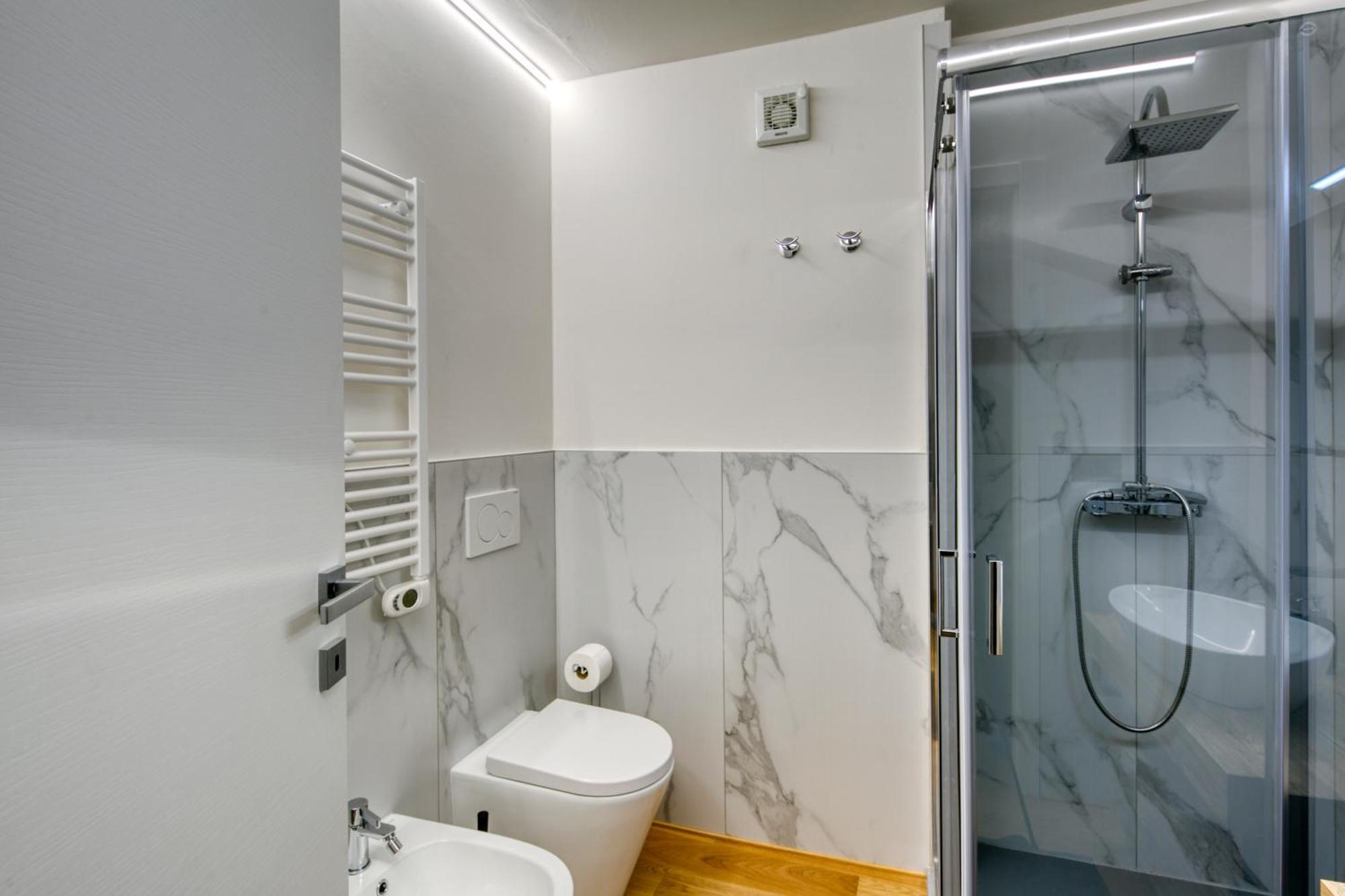 Appartamento Centro Torino Con Terrazzo Екстериор снимка